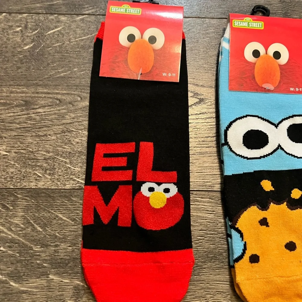 Set of 2 PRS of Sesame‎ Street Ankle High Socks SZ 9-11 NWT